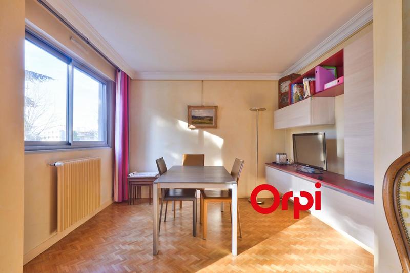 Appartement - 65 m² - 2 pièces