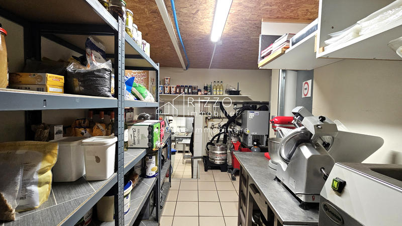 Fonds de commerce - Magasins - 110 m²