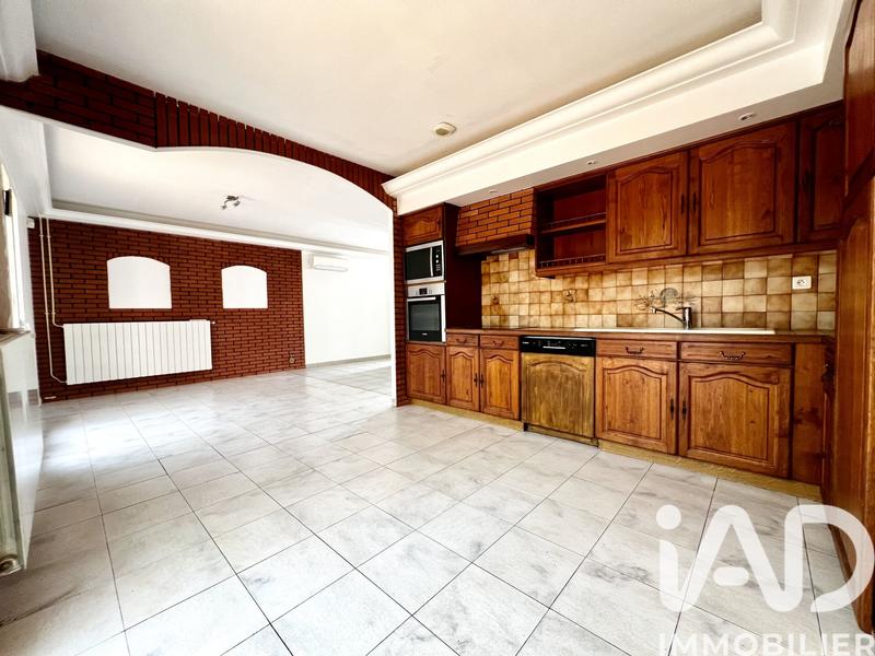 Maison - 191 m² - 6 pièces