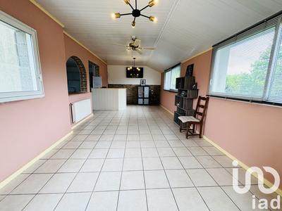 Maison - 210 m² - 7 pièces