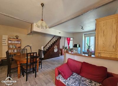 Maison - 150 m² - 7 pièces