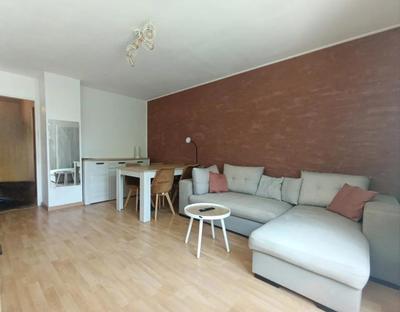 Appartement - 87 m² - 6 pièces