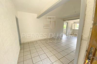 Maison en pierre - 138 m² - 2 pièces