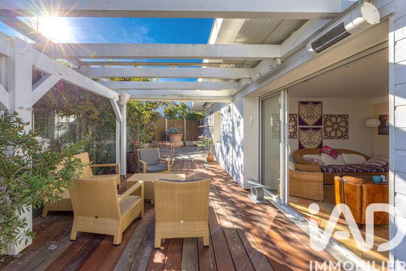 Maison - 315 m² - 7 pièces