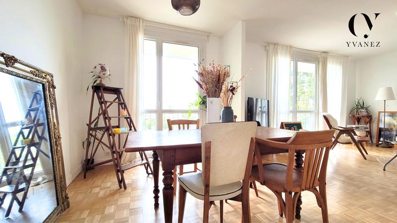 Appartement - 72 m² - 4 pièces