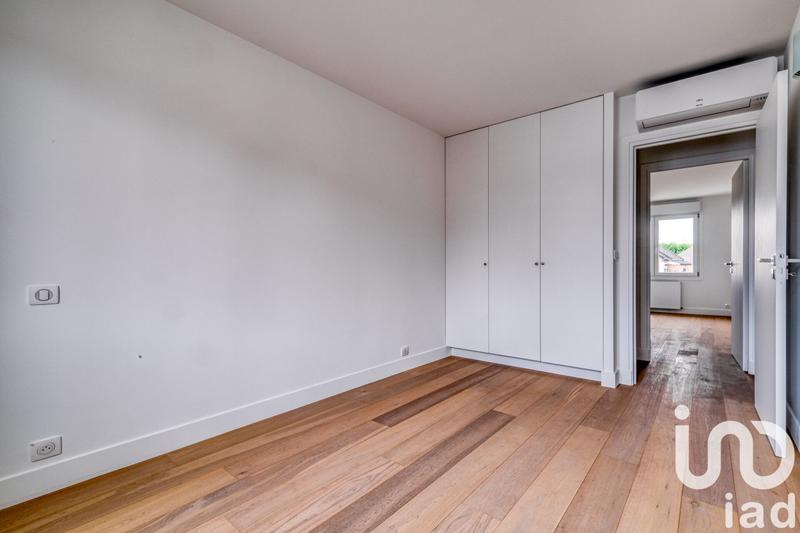 Maison - 98 m² - 4 pièces