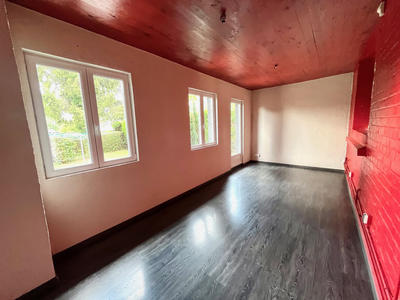 Maison - 88 m² - 5 pièces