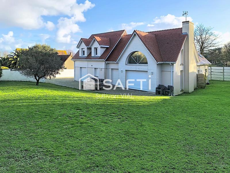 Villa - 228 m² - 10 pièces