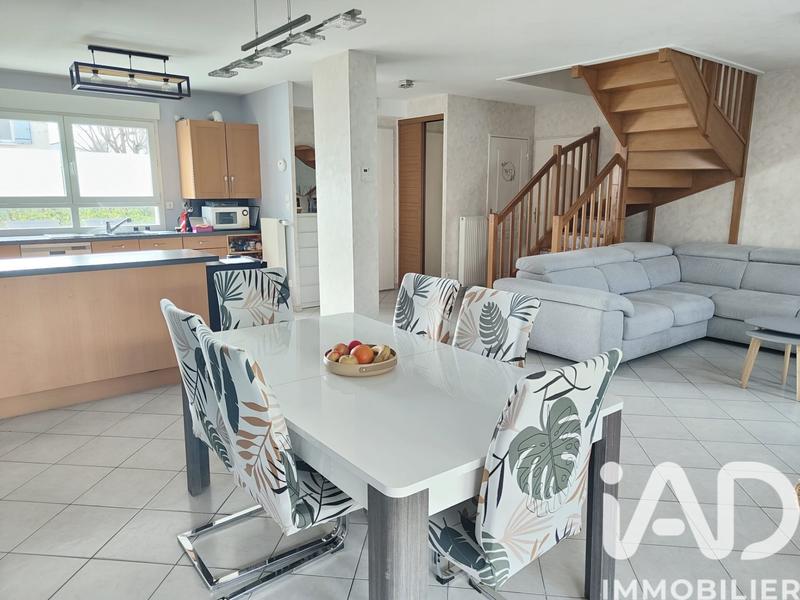 Maison - 100 m² - 5 pièces