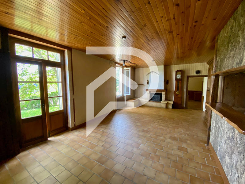 Maison - 154 m² - 8 pièces