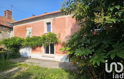 Maison - 97 m² - 4 pièces