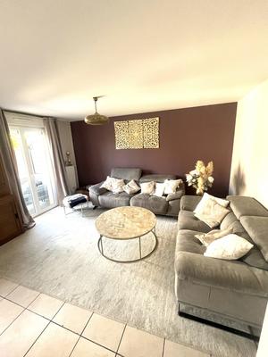 Maison - 81 m² - 5 pièces