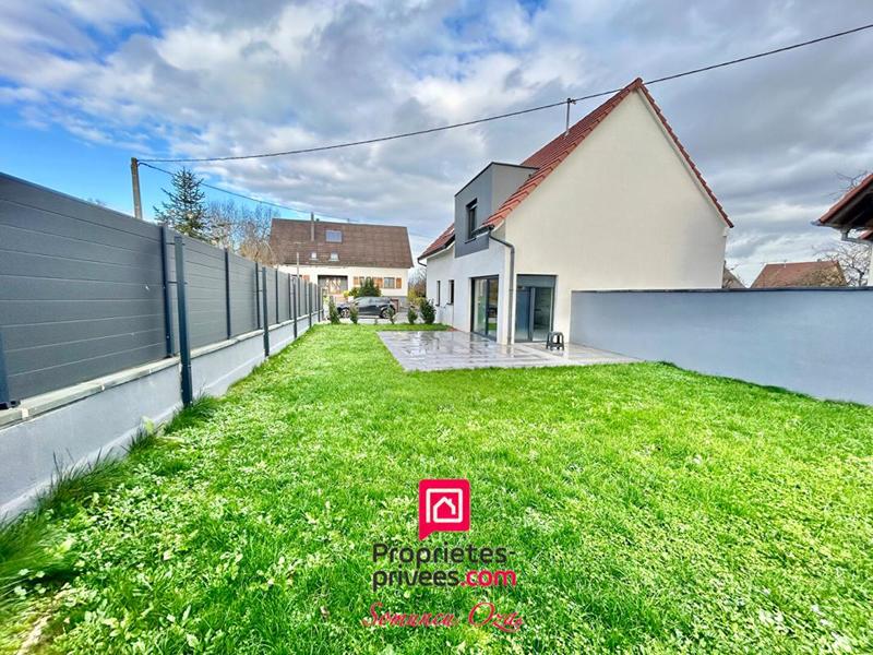 Maison - 114 m² - 4 pièces