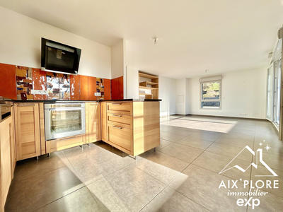 Appartement - 77 m² - 3 pièces