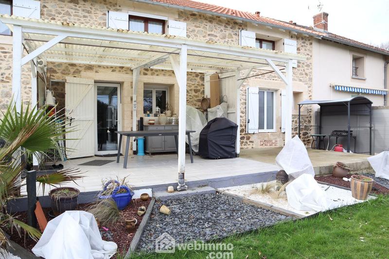 Maison - 229 m² - 8 pièces