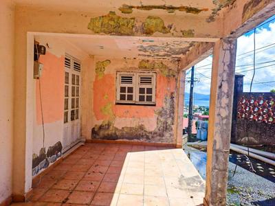 Maison - 89 m² - 5 pièces