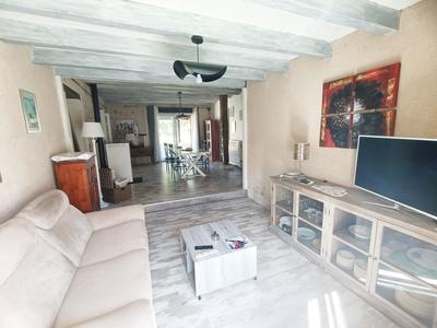 Maison - 166 m² - 6 pièces