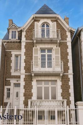 Maison - 135 m² - 7 pièces