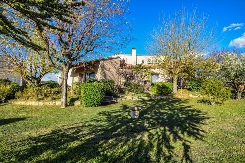 Maison - 172 m² - 5 pièces