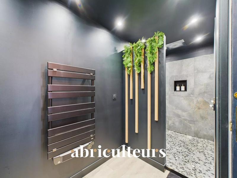 Maison - 110 m² - 7 pièces