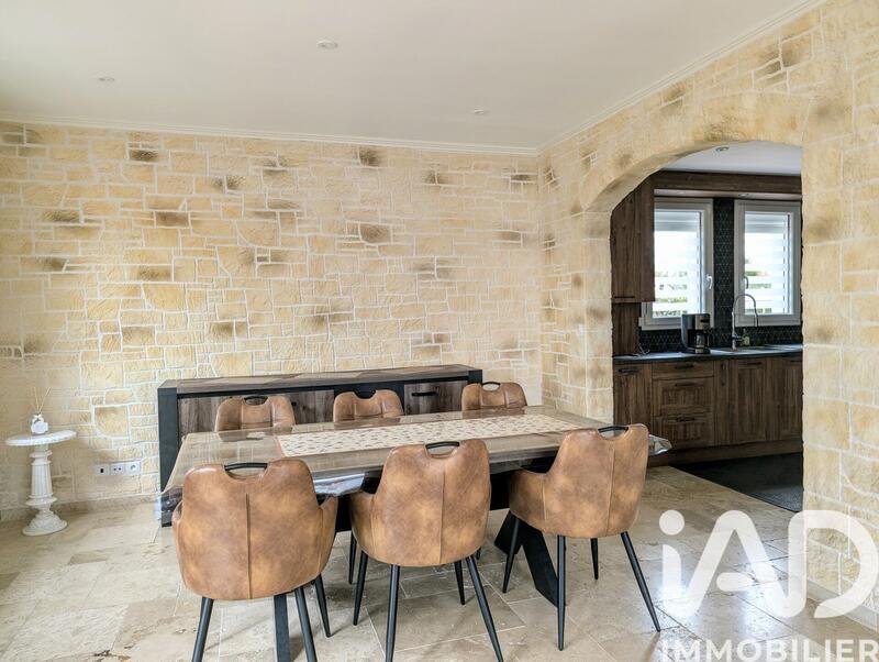 Maison - 86 m² - 4 pièces