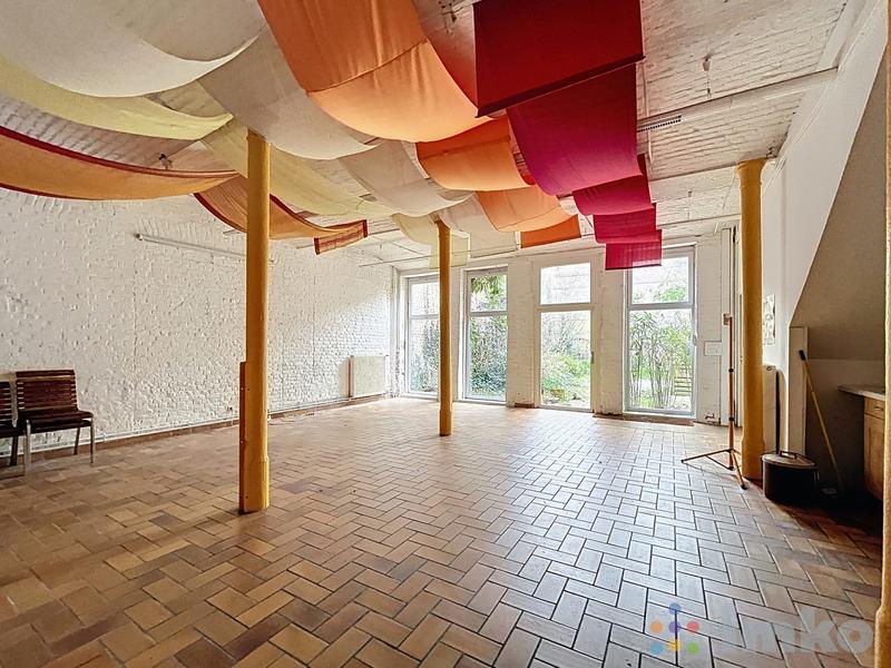 Maison ancienne - 573 m² - 16 pièces