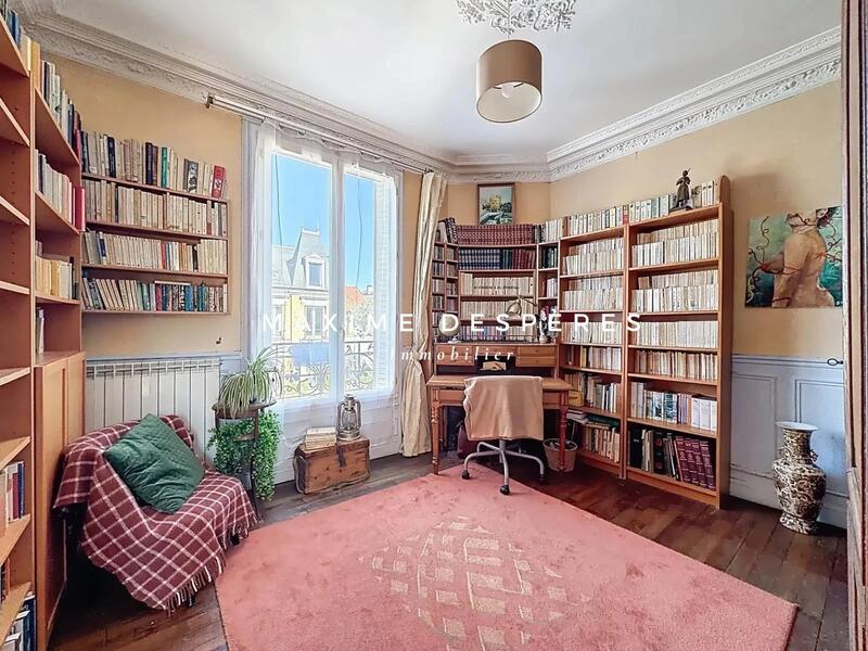 Maison - 180 m² - 10 pièces