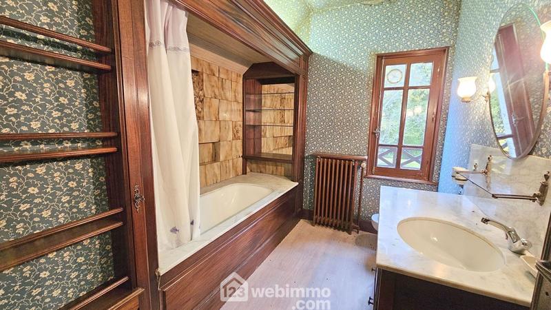 Maison - 165 m² - 7 pièces