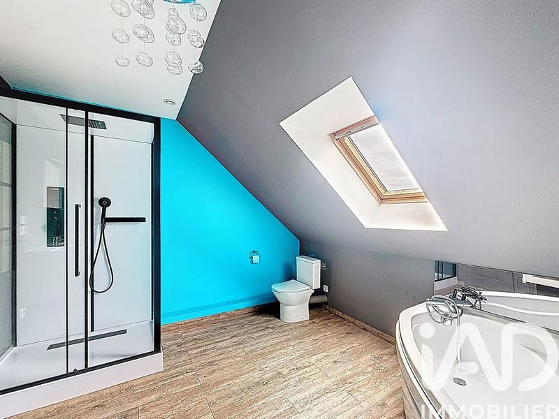 Maison - 139 m² - 5 pièces