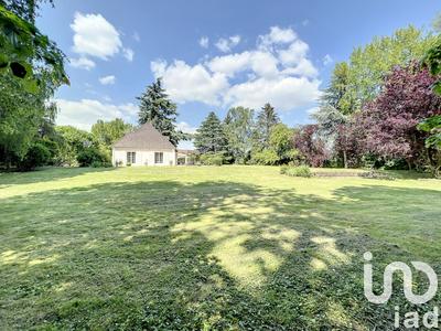 Maison - 250 m² - 6 pièces