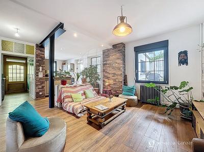 Maison - 152 m² - 6 pièces