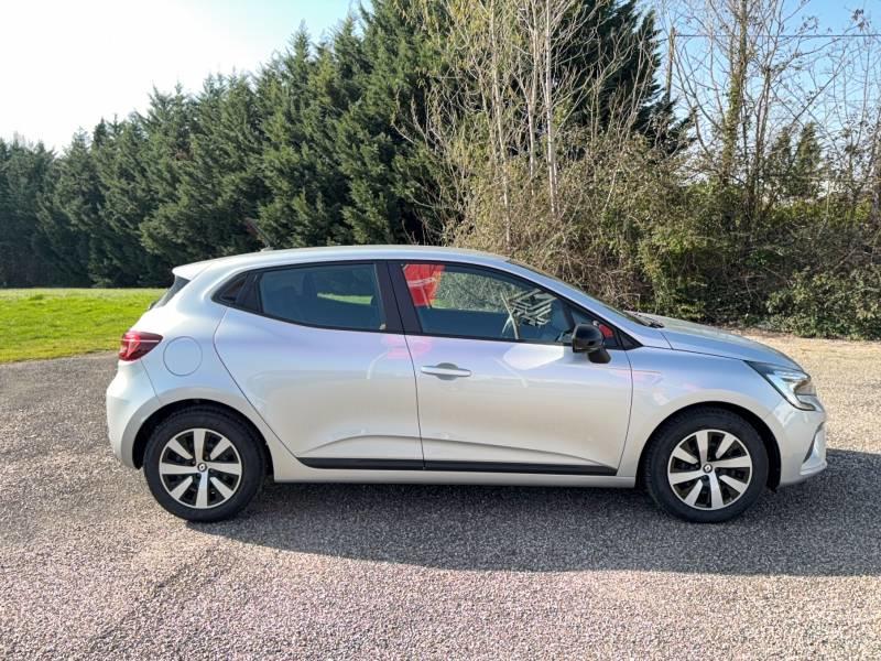 Renault Clio E-Tech full hybrid 145 Equilibre
