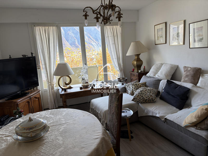 Appartement - 65 m² - 2 pièces