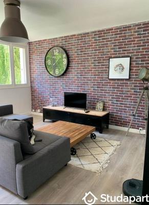 Chambre - 12 m² - 1 pièce