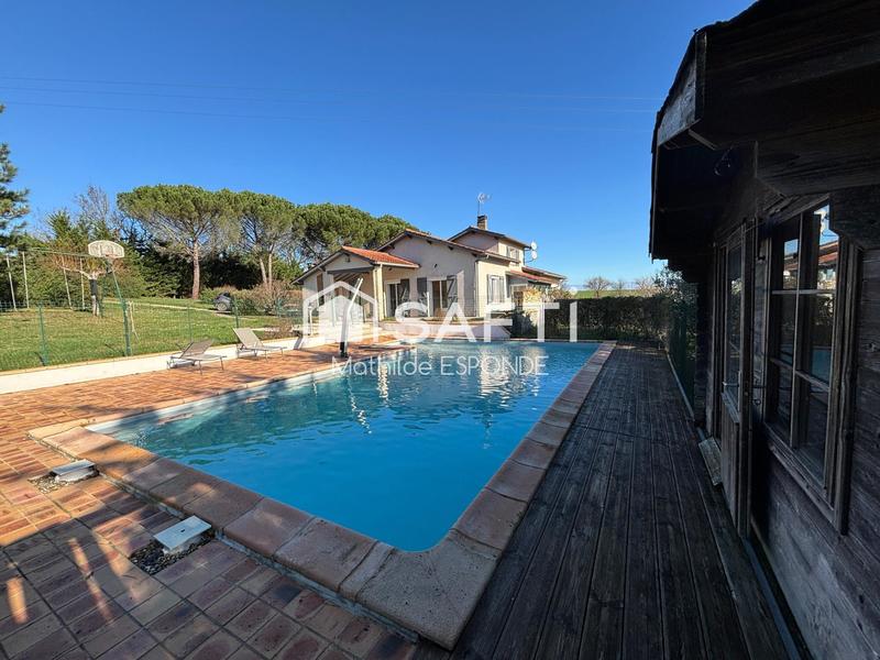 Maison - 190 m² - 5 pièces