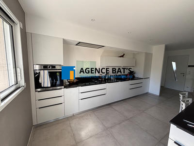 Maison - 123 m² - 5 pièces