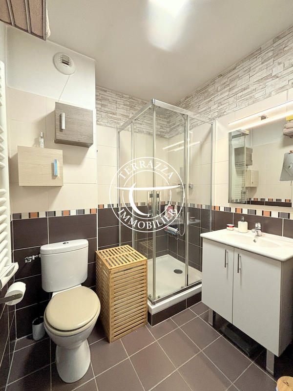 Appartement - 101 m² - 5 pièces