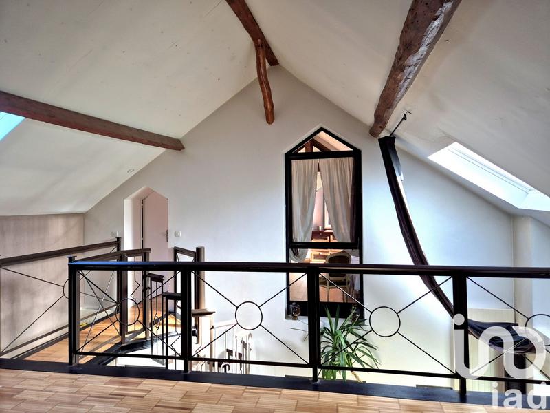 Maison - 265 m² - 10 pièces