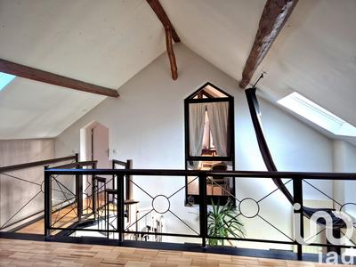 Maison - 265 m² - 10 pièces