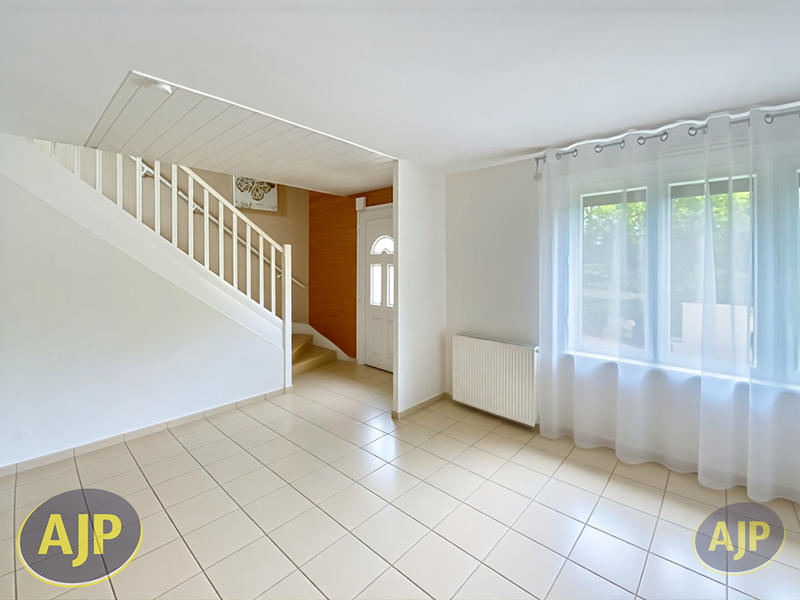 Maison - 120 m² - 7 pièces