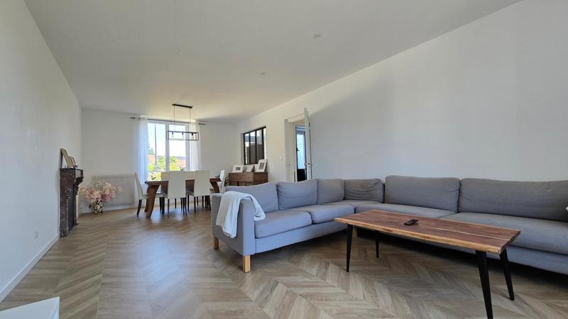 Maison - 193 m² - 7 pièces