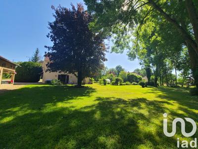 Maison - 143 m² - 5 pièces