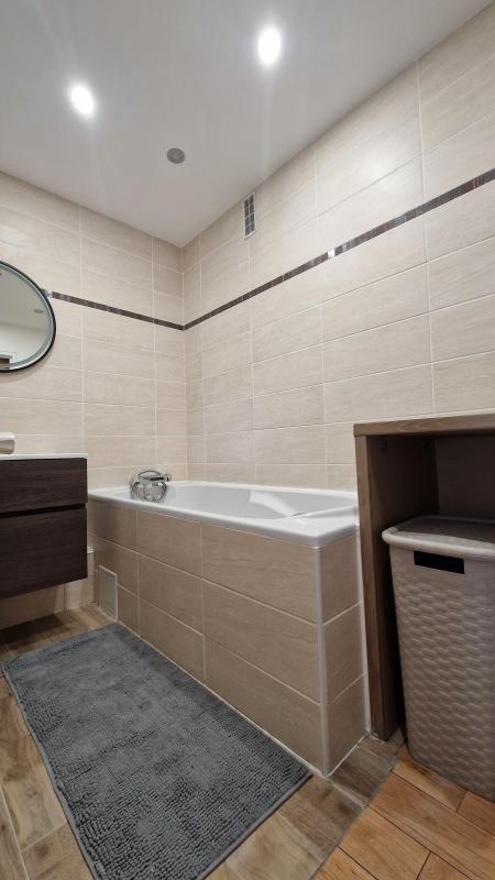 Appartement - 98 m² - 5 pièces