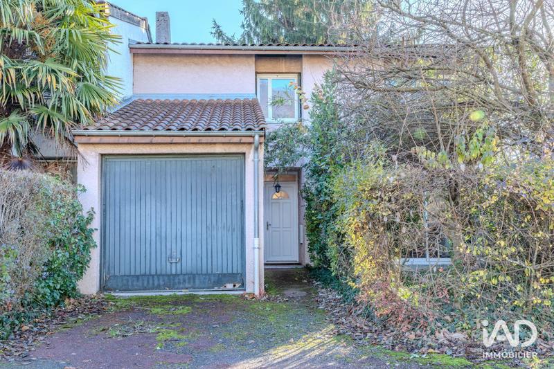 Maison - 111 m² - 5 pièces