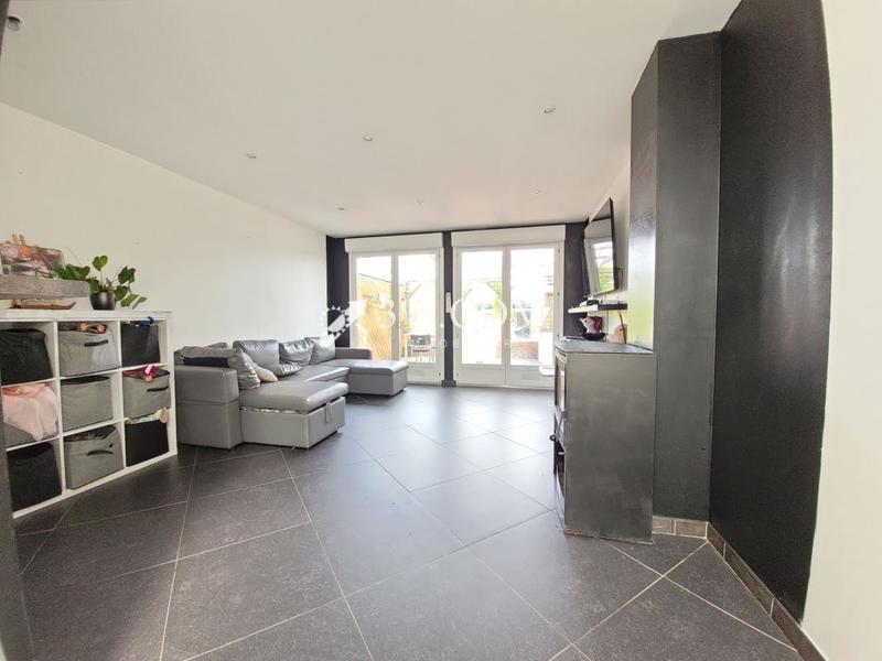 Maison - 133 m² - 6 pièces