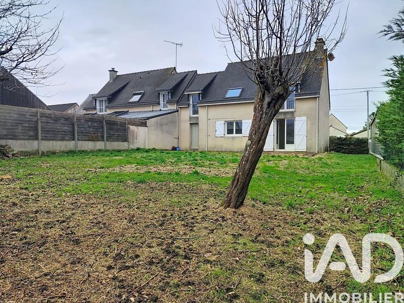 Maison - 93 m² - 5 pièces