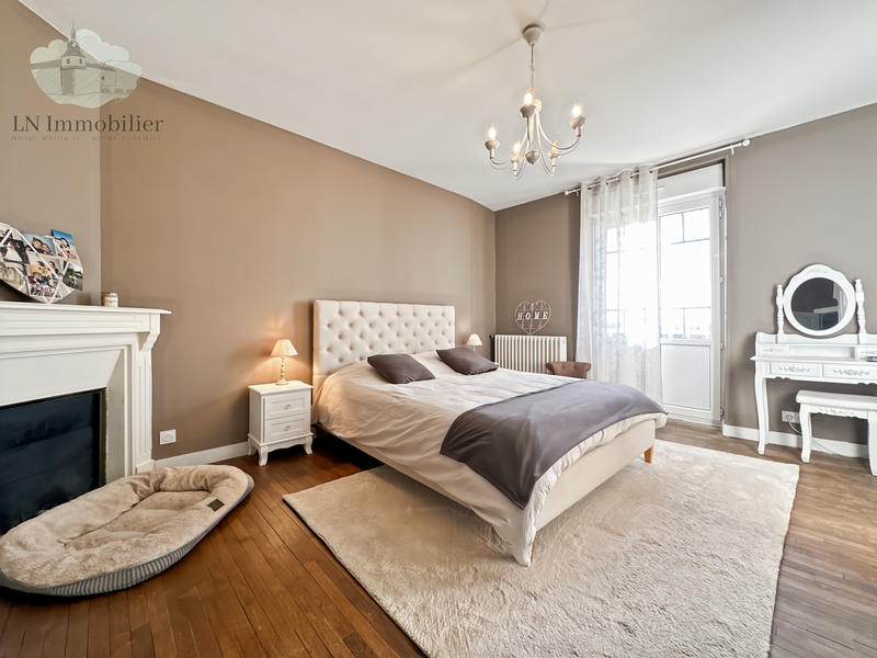 Maison - 142 m² - 5 pièces