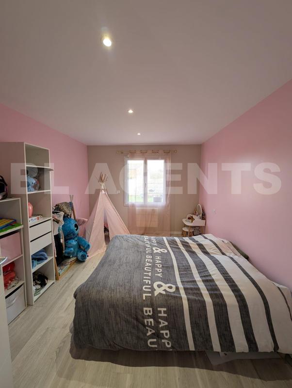 Maison - 157 m² - 7 pièces