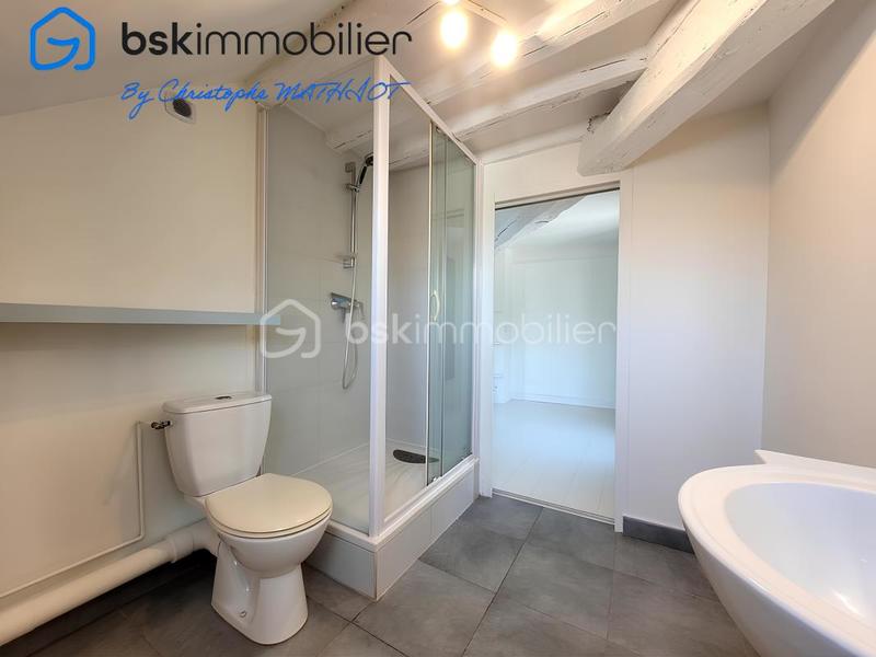 Studio - 24 m² - 1 pièce