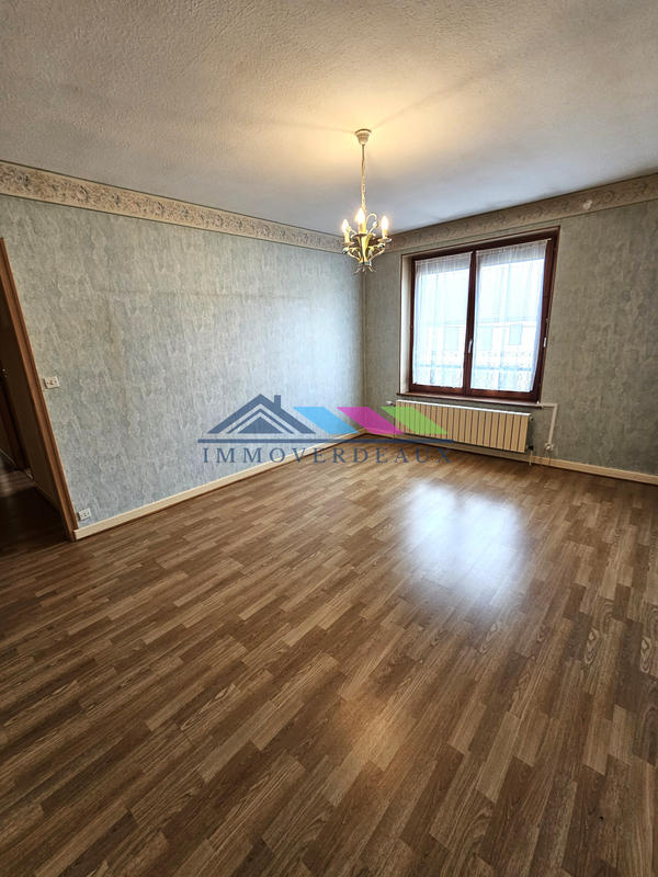 Maison - 184 m² - 7 pièces